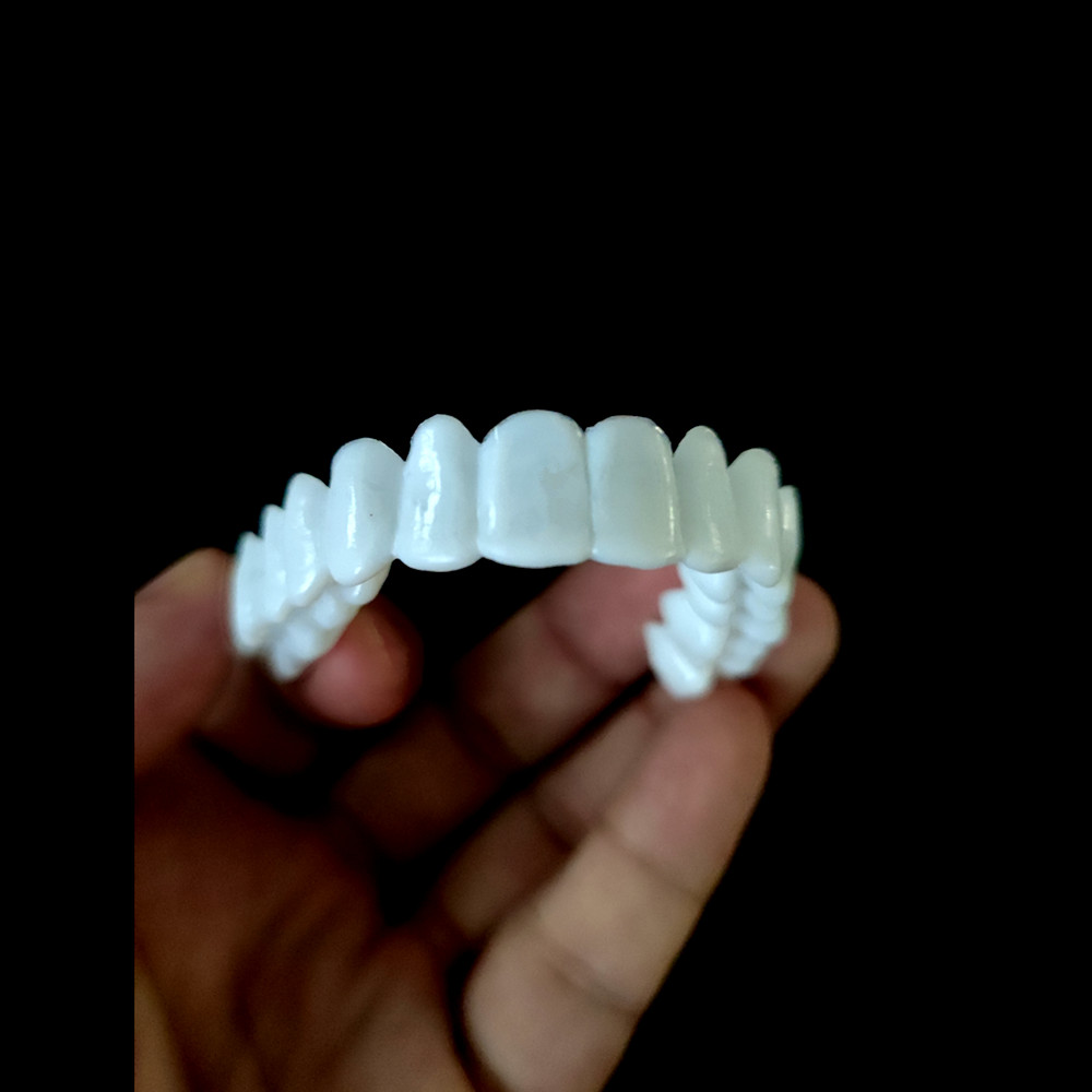 Wybielające nakładki na zęby,  – Teeth Whitening With Braces recenzja i cena